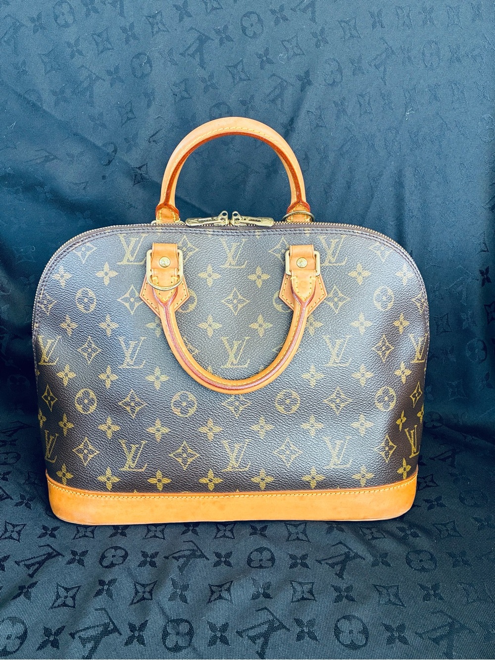 🤎 Louis Vuitton Authentic Vintage Monogram Alma PM - Excellent Condition